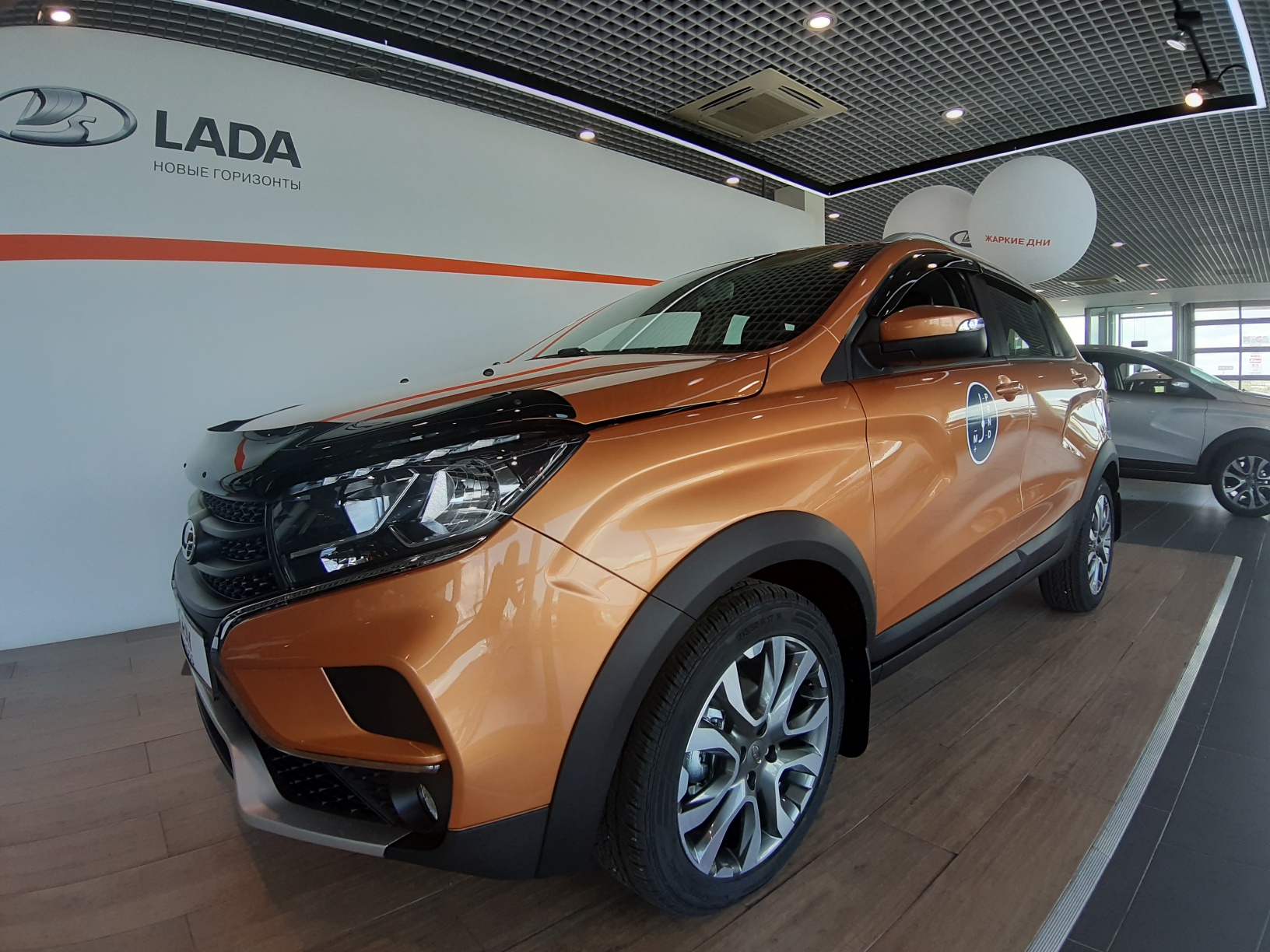 Cтарт продаж LADA XRAY Cross AT - Автовек Лада